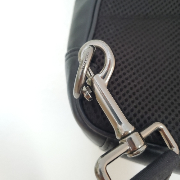 Coach one shoulder Graham backpack C2931 leather - Picture 6 of 10